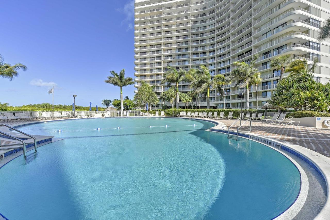 Resort Condo With Balcony And Stunning Ocean Views! Pulau Marco Luaran gambar