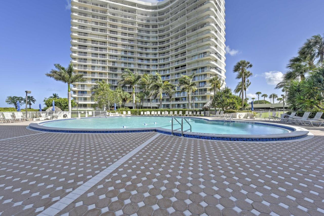 Resort Condo With Balcony And Stunning Ocean Views! Pulau Marco Luaran gambar